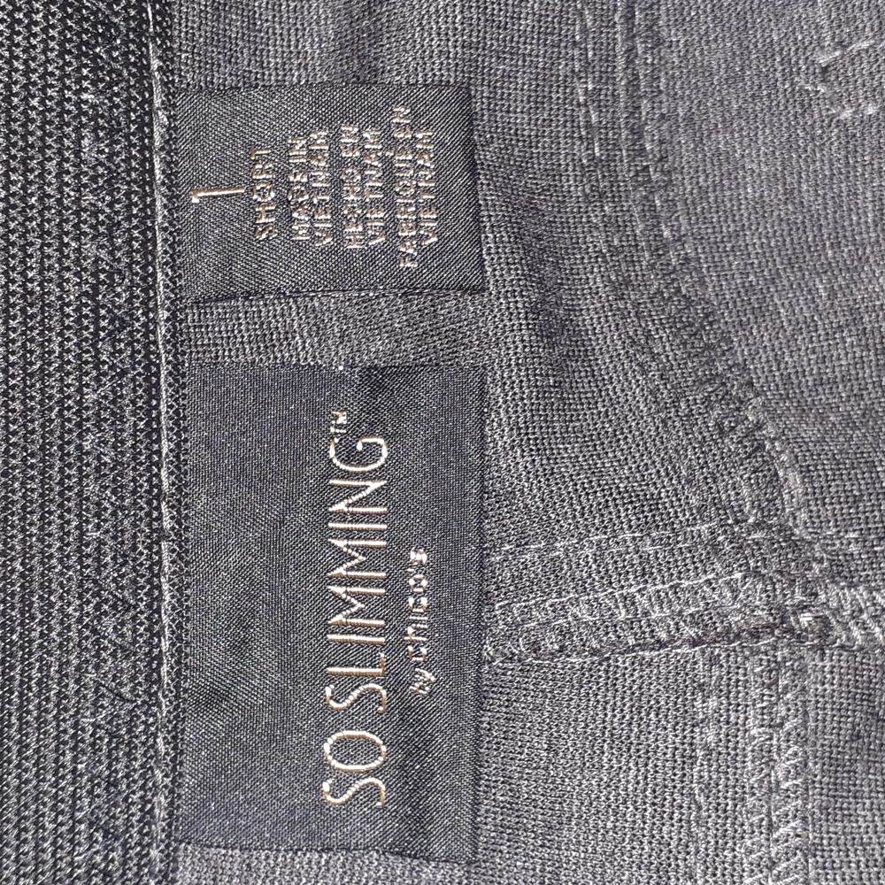 SO SLIMMING BY CHICOS SIZE 1 DRESS PANTS VERY SOFT